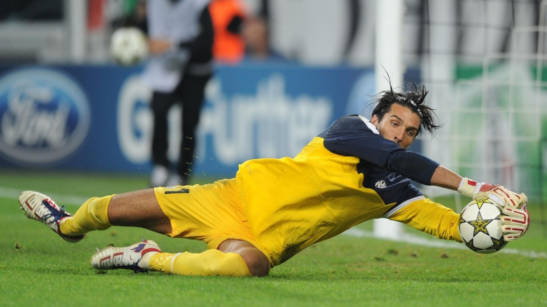双线激战,莎拉波娃巅峰对决,萨拉赫鏖战阿森纳